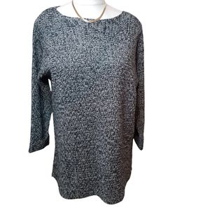 Joe Fresh Size Med sweater has black and white stitching and cuffed sleeves